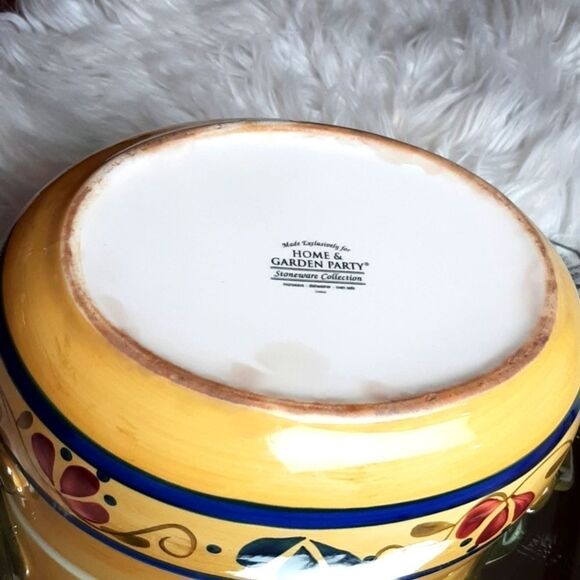 COPY - HOME GARDEN Stoneware Collection Party‎ Hand Painted Casserole Dish - Picture 4 of 9